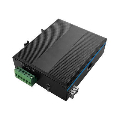 Γρήγορος βιομηχανικός Ethernet μετατροπέας SFP μέσων 48VDC 100Mbps σε Rj45 με IEEE802.3Af/At